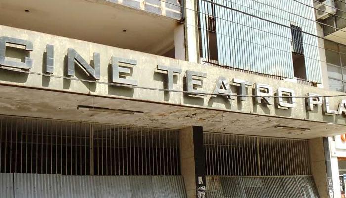Técnicos da Prefeitura fazem inspeção no Cine Teatro Plaza