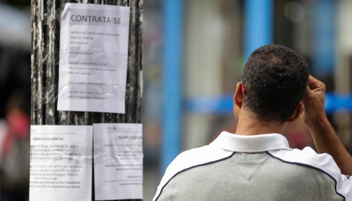 Desemprego acelera e atinge 13% dos brasileiros