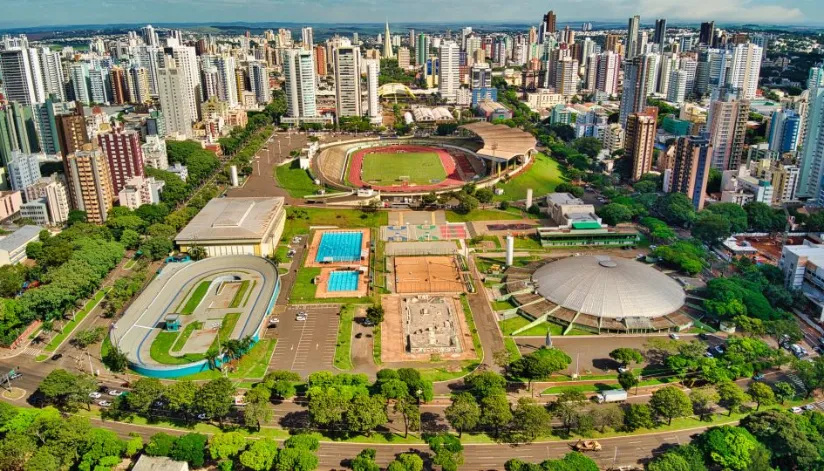 A foto mostra a região da Vila Olímpica vista de cima.