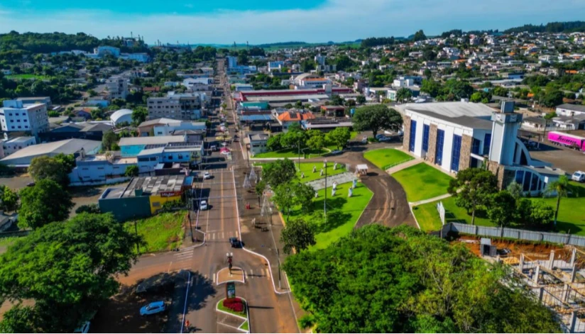 Prefeitura da região oeste do Paraná abre processo seletivo com salários de até R$ 6,2 mil