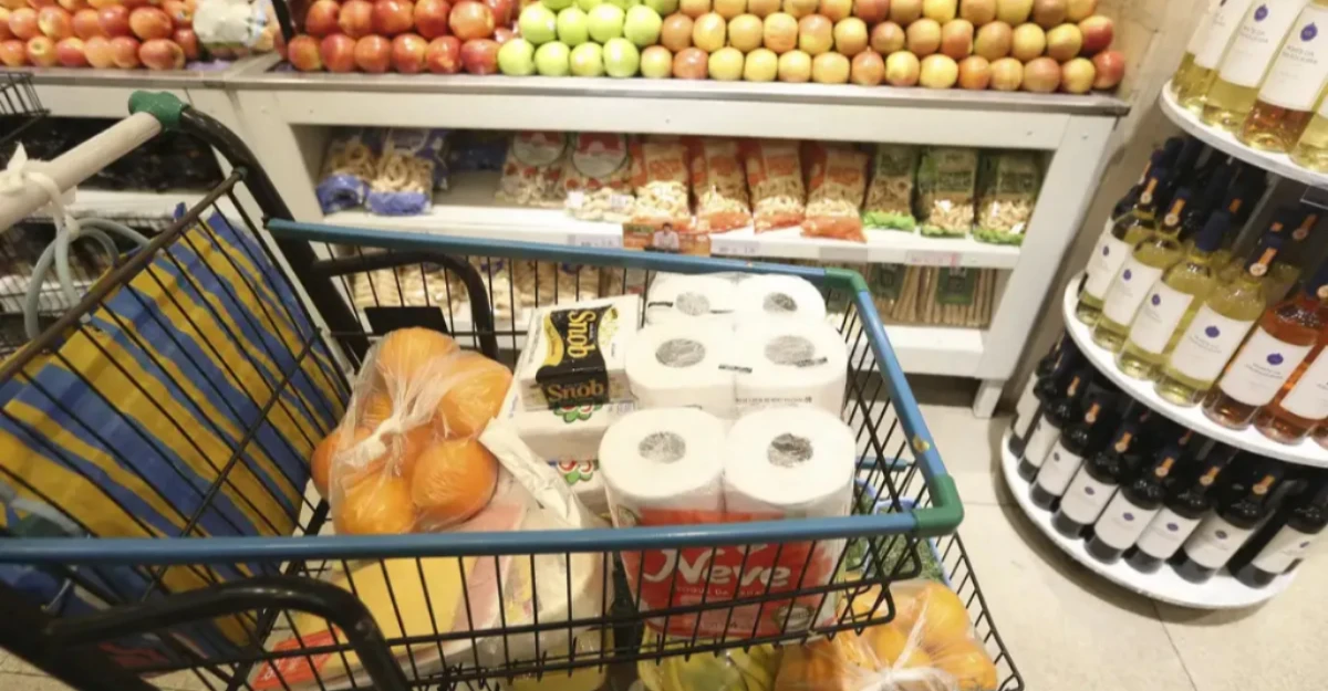 Consumo em supermercados cresce 1,9% no primeiro trimestre de 2026