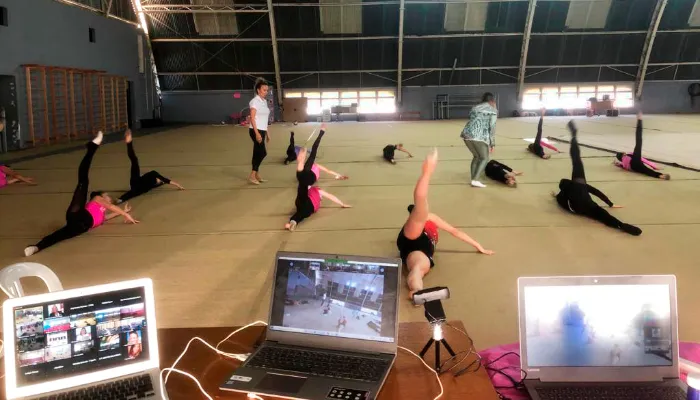 Federação Paranaense de Ginástica realiza curso internacional de ginástica rítmica online
