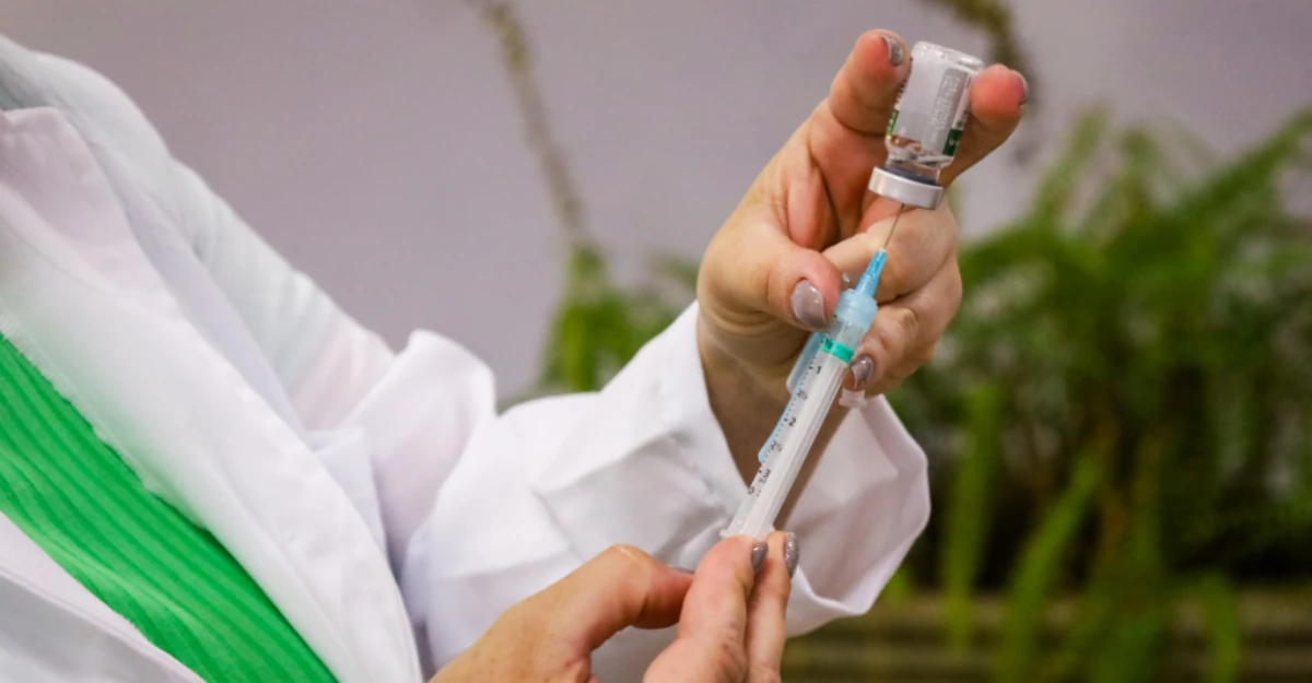 Maringá começa a imunizar crianças com a vacina Pneumo 20 nesta quarta (1º)