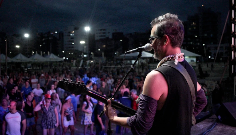 Governo do Paraná abre edital para artistas do estado se apresentarem no Verão Maior