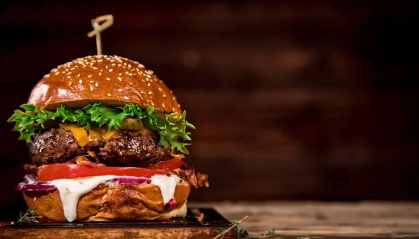 Dia Mundial do Hambúrguer: conheça hamburguerias de Maringá ideais para comemorar a data