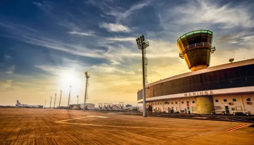 A foto mostra o aeroporto de Maringá.
