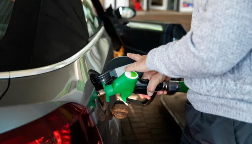 Combustíveis têm diferença de até 20% no preço comercializado nos postos de Maringá