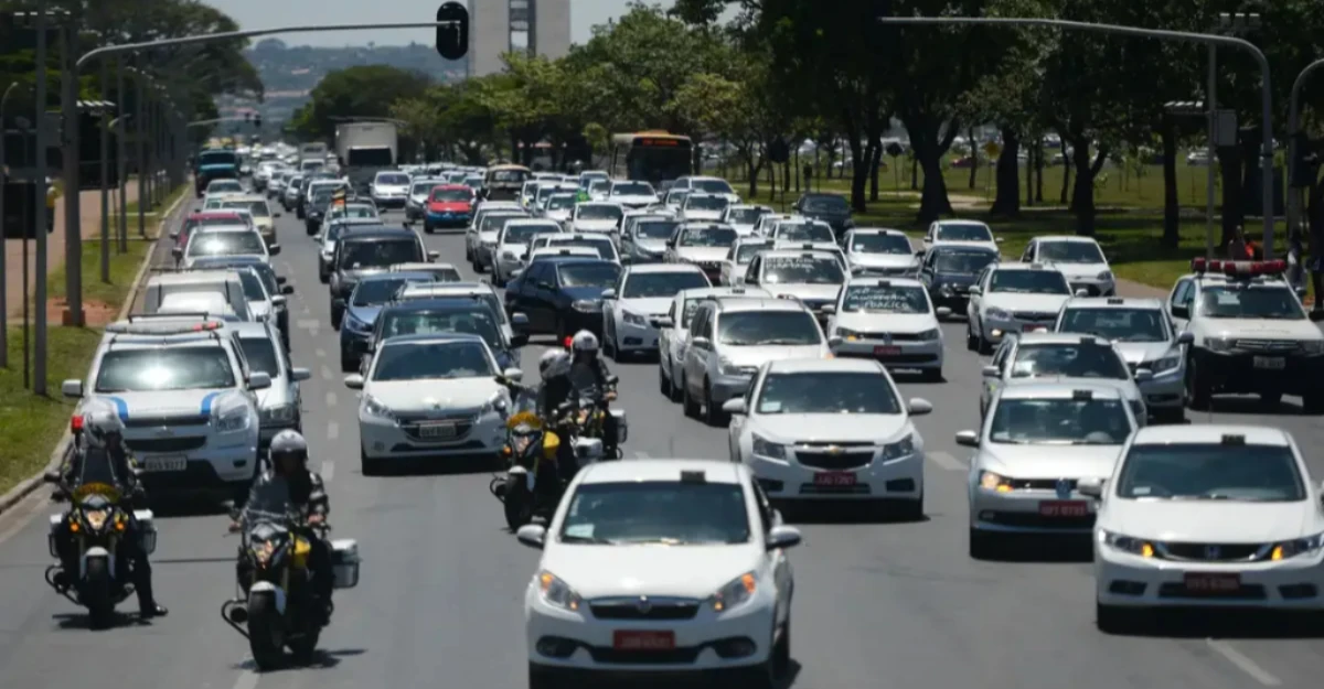 Crédito para motoristas de app e taxistas sobe para R$ 200 mil; veja o que muda