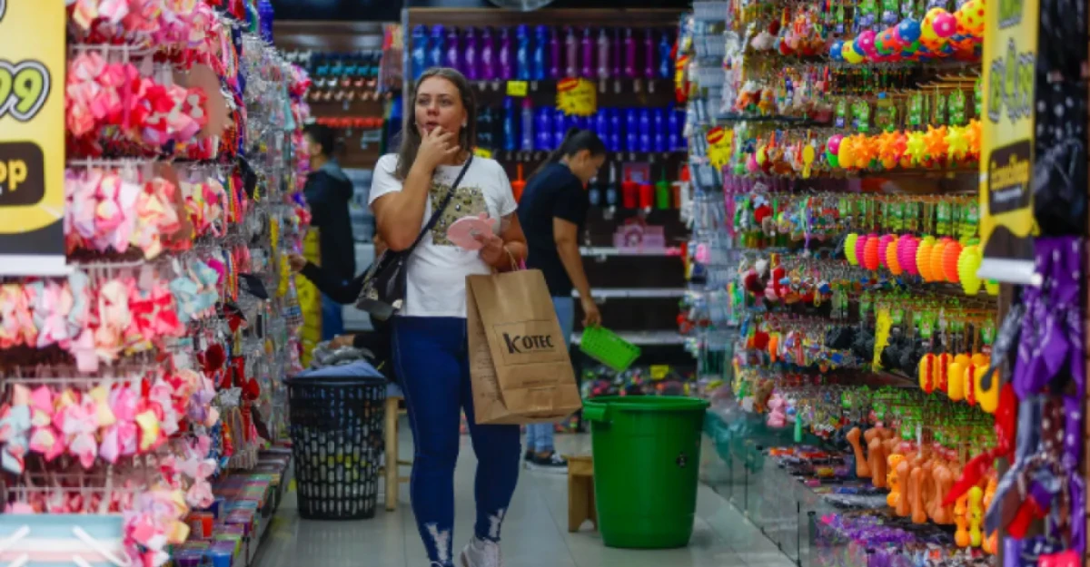 Desempenho do comércio do Paraná no 1º trimestre é o melhor da Região Sul