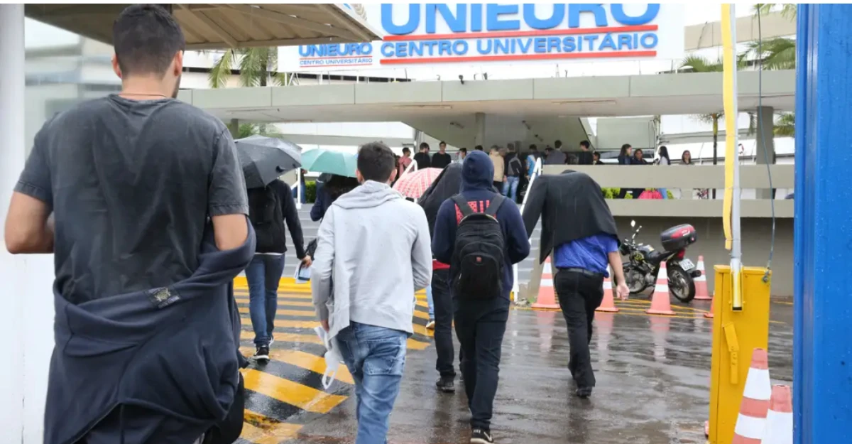 Inscrições para vagas do 2º semestre do Fies terminam nesta sexta (17)