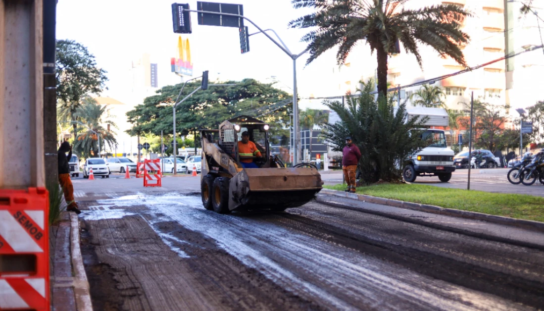 Nove cruzamentos do centro de Maringá serão recapeados a partir desta segunda (14); saiba quais Nove cruzamentos do centro de Maringá serão recapeados a partir desta segunda (14); saiba quais