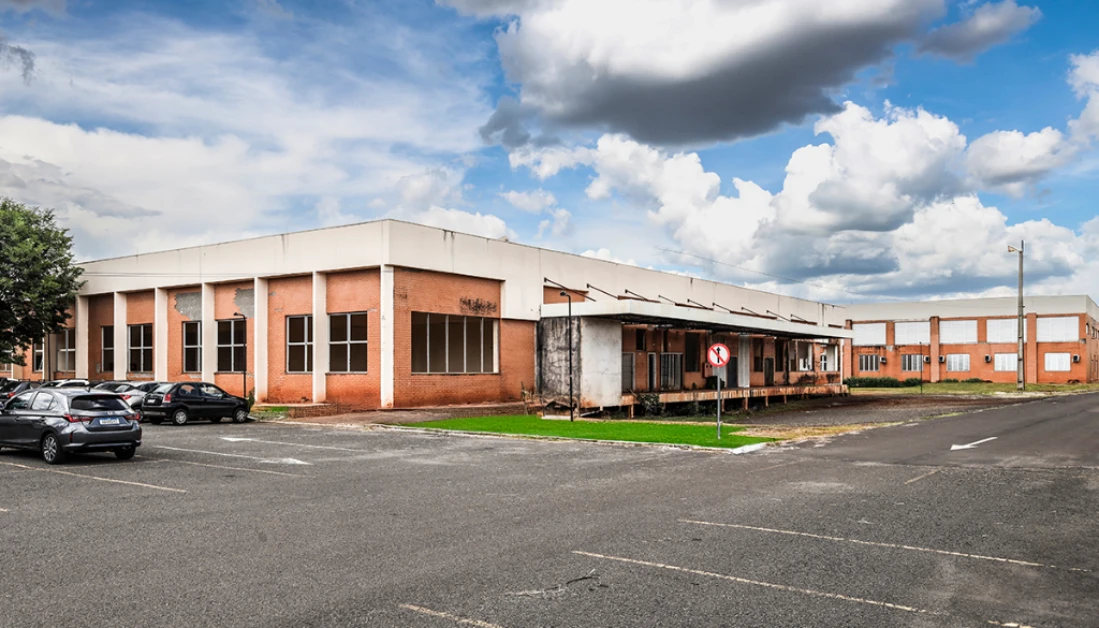 UEM retoma obras no Bloco Industrial do HU após 14 anos