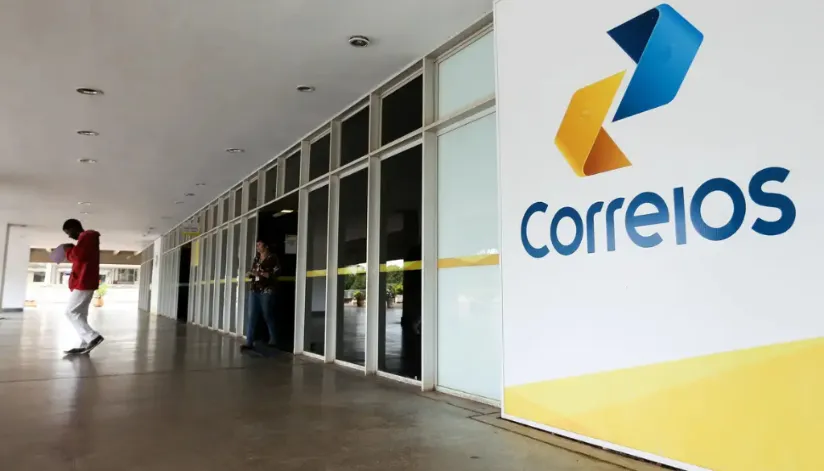 Correios divulgam edital de concurso com salários de R$ 6,8 mil; saiba como se inscrever