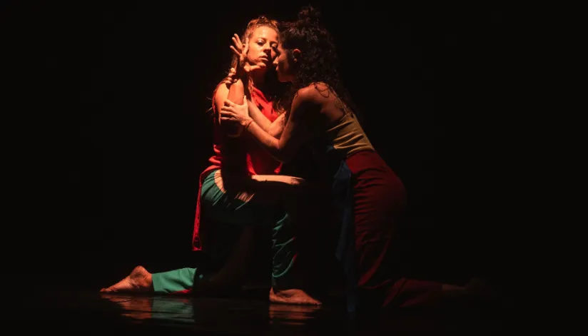 Espetáculo de dança ‘Mela’ encerra primeira temporada em Maringá neste final de semana Espetáculo de dança ‘Mela’ encerra primeira temporada em Maringá neste final de semana