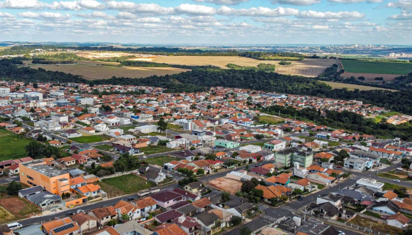 Paraná divulga calendário de feriados e pontos facultativos de 2026