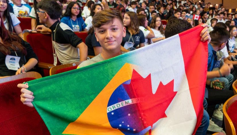 Ganhando o Mundo 2027: inscrições para o intercâmbio da rede estadual estão abertas