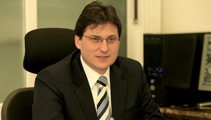 Wilson Filho, vice-reitor da UniCesumar, é eleito Jovem Empreendedor 2013.