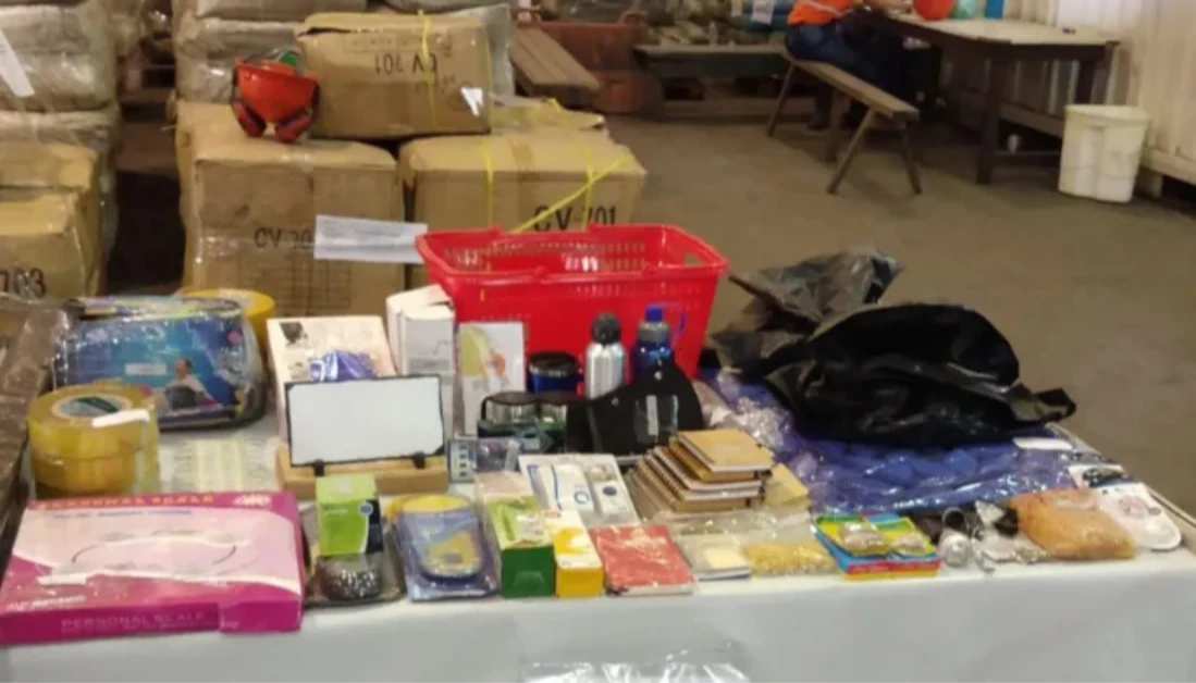 Bazar com itens apreendidos pela Receita Federal acontece em Maringá nesta terça (1°) Bazar com itens apreendidos pela Receita Federal acontece em Maringá nesta terça (1°)