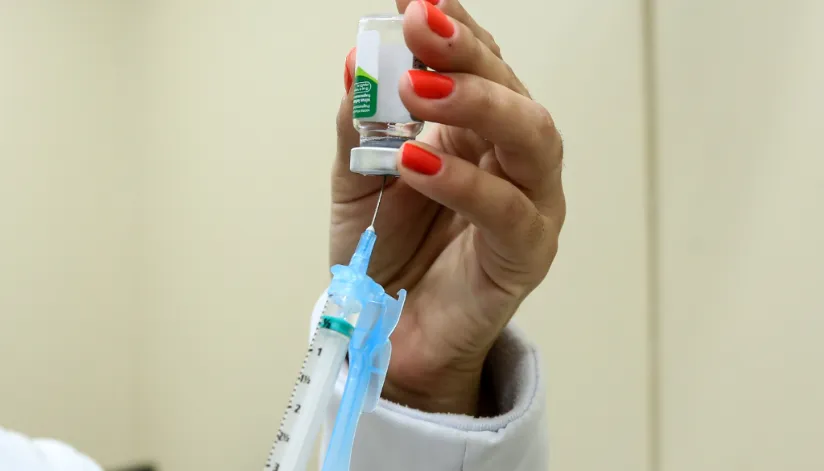 Vacinação contra a gripe continua em Maringá; confira os horários disponíveis nas UBSs da cidade