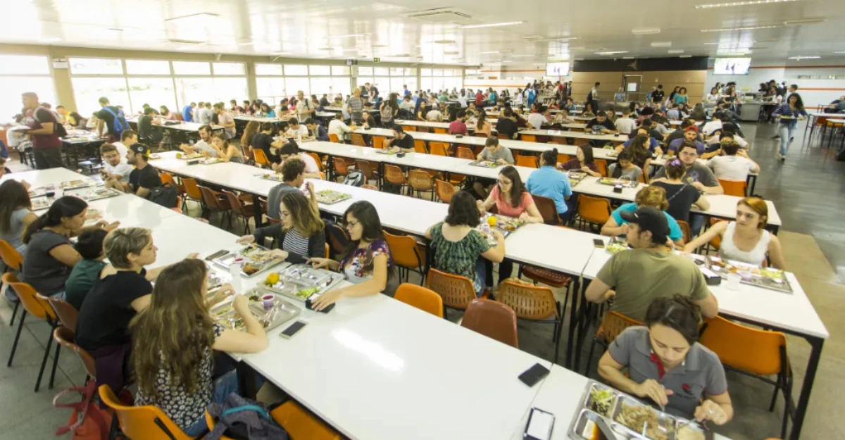Restaurante Universitário da UEM suspende jantar e café da manhã nesta semana