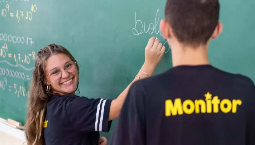 Estudantes do Paraná podem se cadastrar como monitores até 6 de março