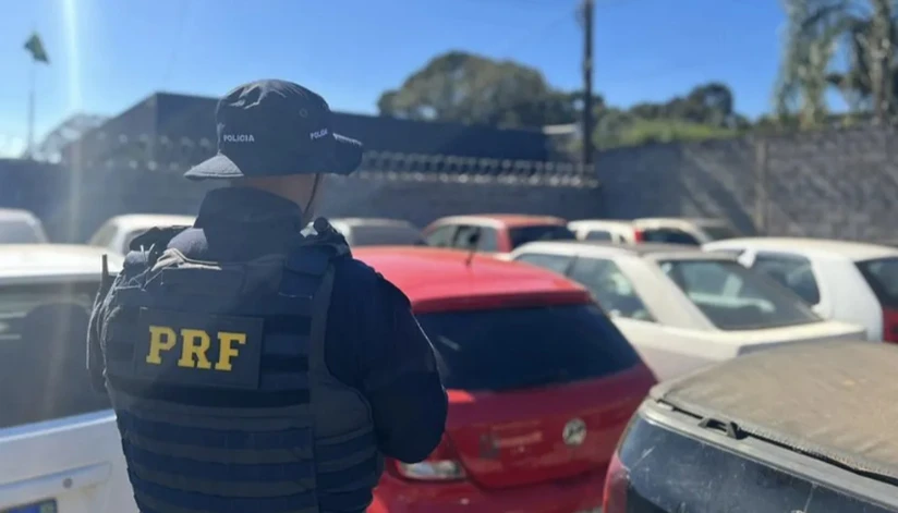 Polícia Rodoviária Federal realiza leilão de veículos retidos com lances a partir de R$ 400