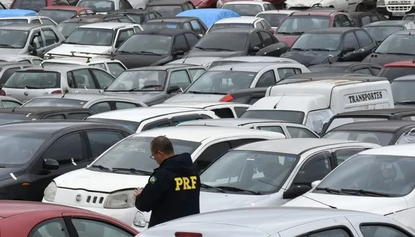 Leilão virtual de veículos retidos pela PRF do Paraná acontece neste sábado (29)