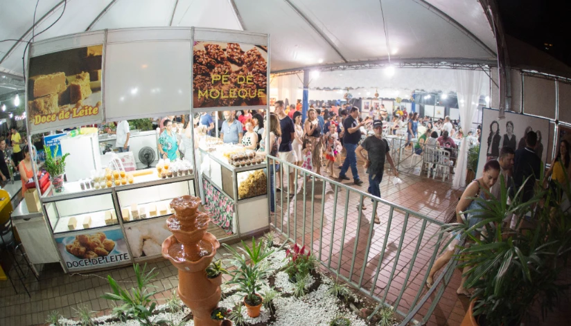 Festa dos Estados e das Nações 2025 termina neste domingo (12), em Maringá Festa dos Estados e das Nações 2025 termina neste domingo (12), em Maringá
