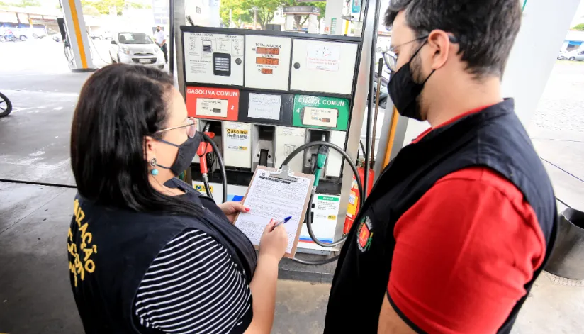 Combustíveis em Maringá apresentam até 20% de diferença nos preços, aponta Procon