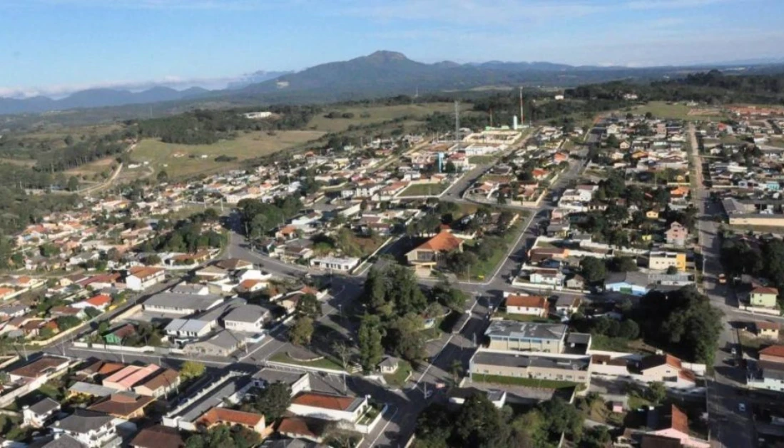 Prefeitura de Campina Grande do Sul abre inscrições para concurso com salários de até R$ 6 mil Prefeitura de Campina Grande do Sul abre inscrições para concurso com salários de até R$ 6 mil