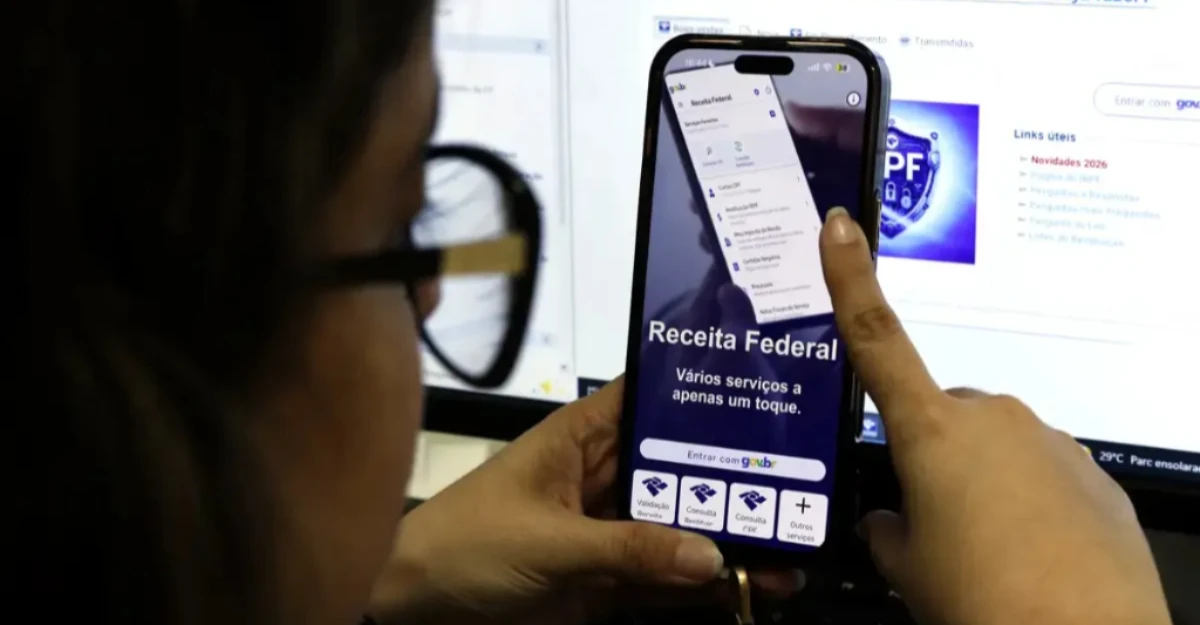 Receita Federal paga terceiro lote de restituição do IR 2026; veja quem recebe