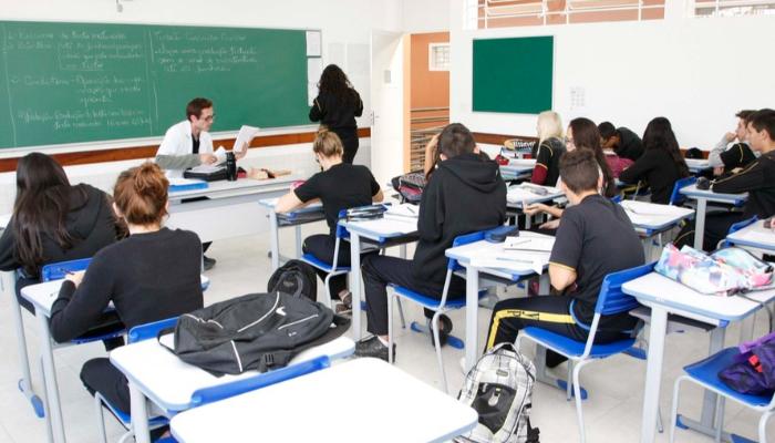 Secretaria de Educação publica edital de seleção de professores temporários para 2021