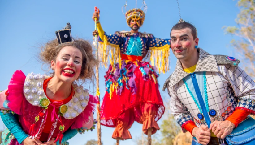 Grupo de teatro ‘Ás de Paus’ chega a Maringá com espetáculos gratuitos; veja programação Grupo de teatro ‘Ás de Paus’ chega a Maringá com espetáculos gratuitos; veja programação
