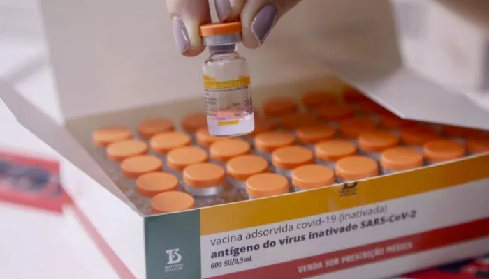 Butantan distribui mais 1 milhão de doses de vacinas contra Covid-19